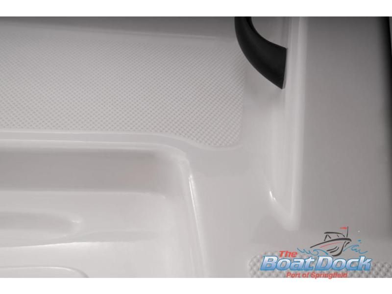 2023 Tahoe T16 - 52