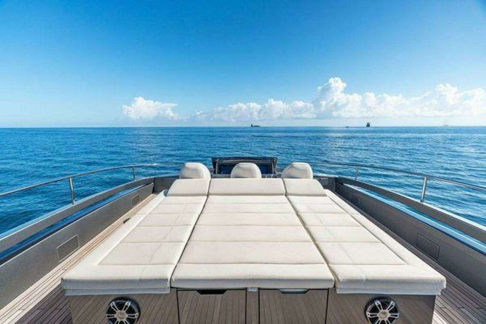 2019 Pershing — - Image 27