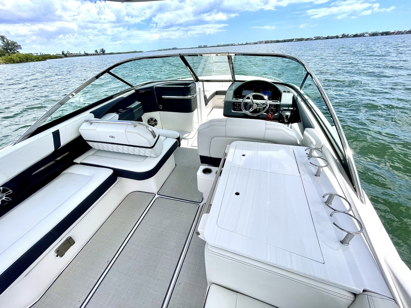 2023 Regal 29 OBX - Image 15