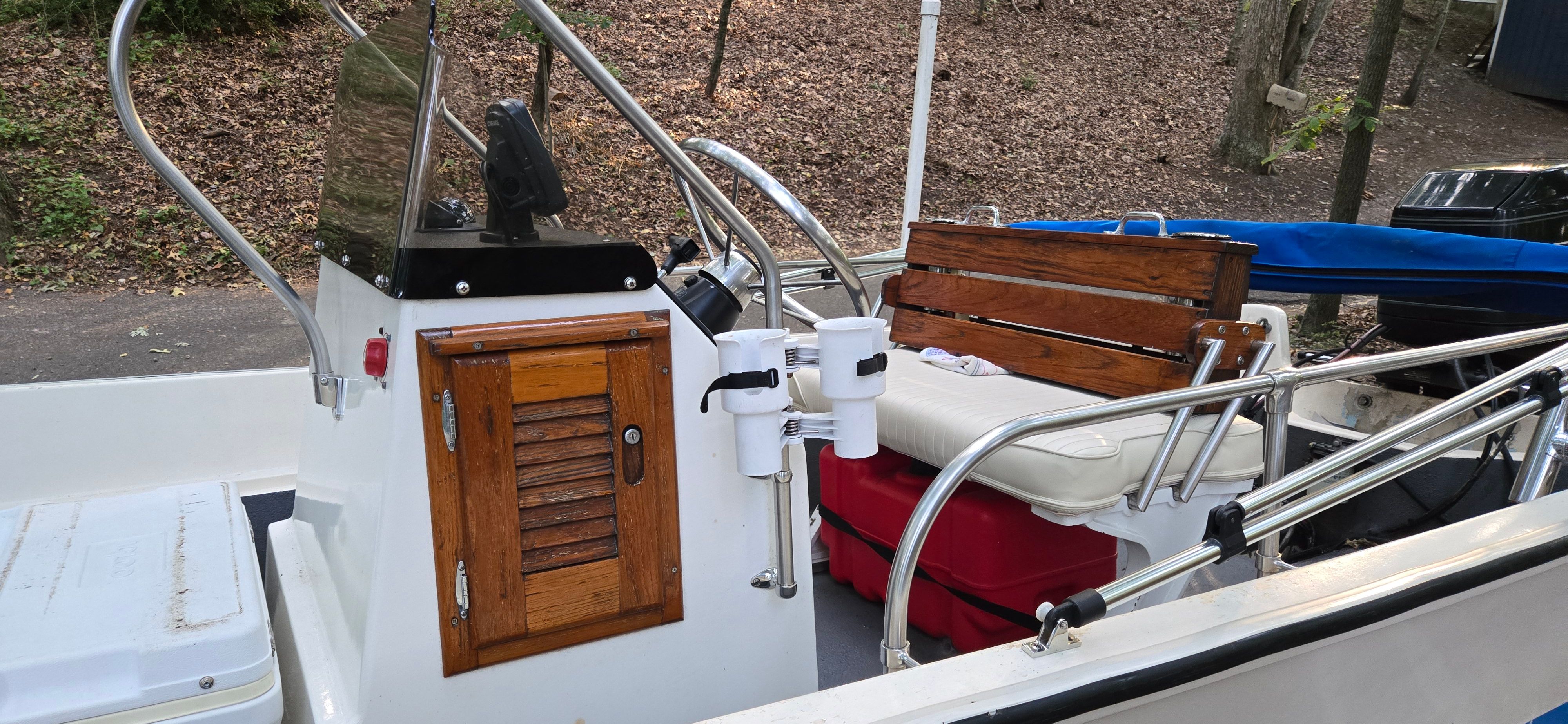 1981 Boston Whaler Montauk - 5
