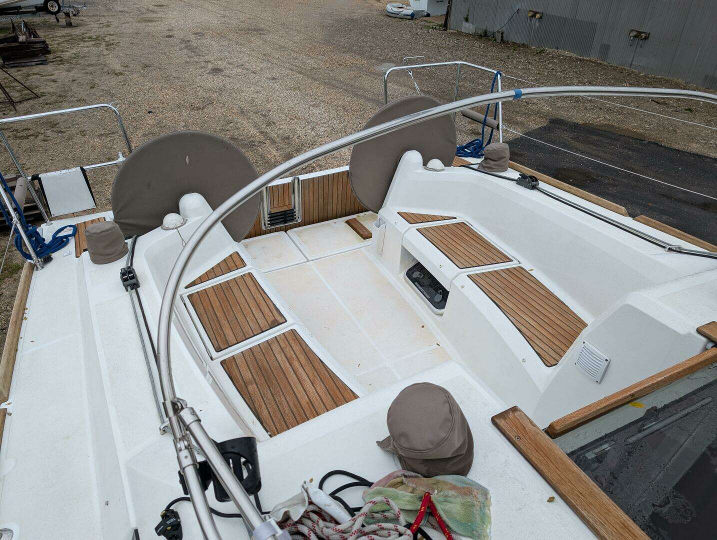 2021 Jeanneau Sun Odyssey 349 - Image 13