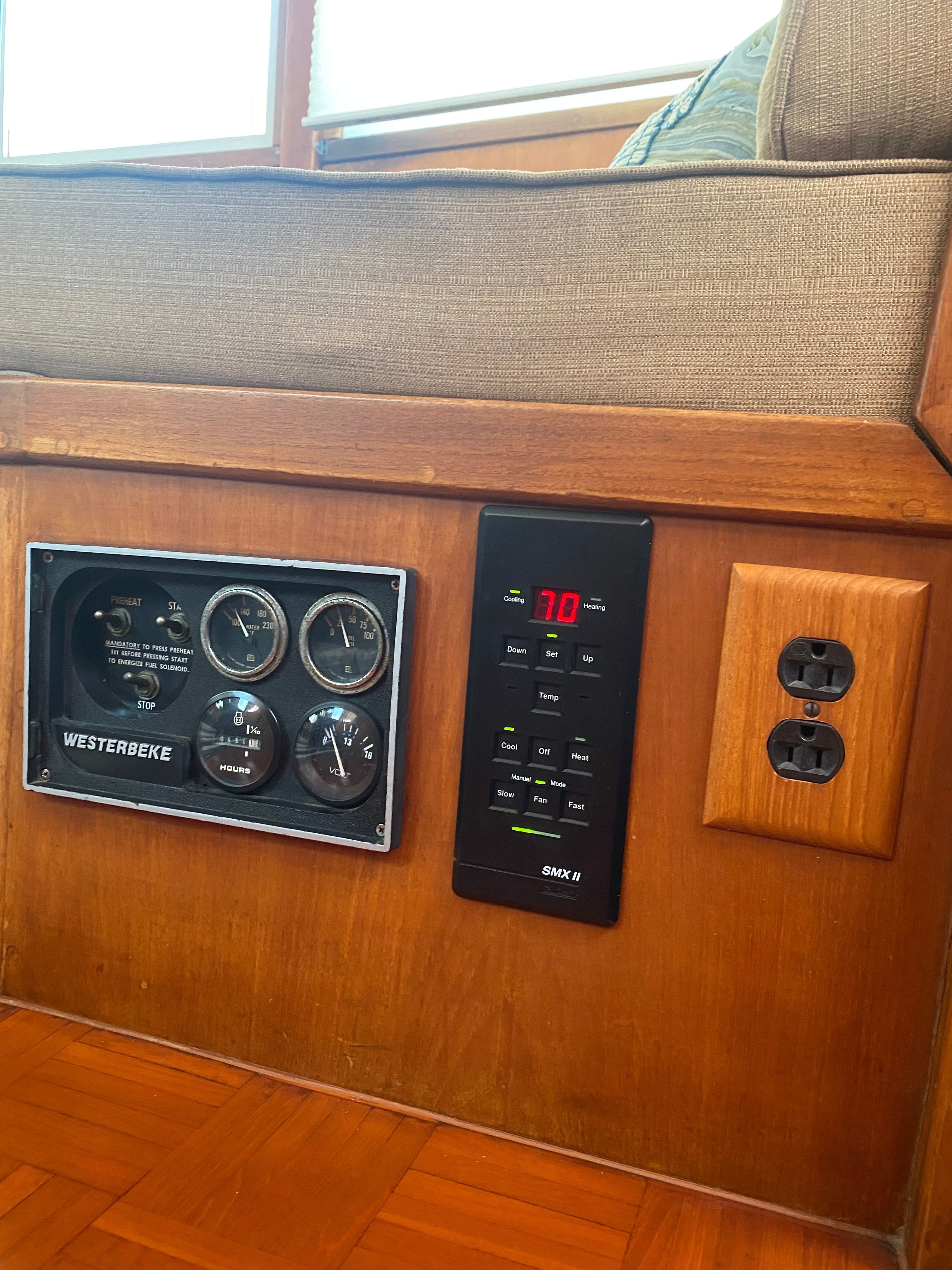 1983 Island Gypsy 44 Flush Deck - 68
