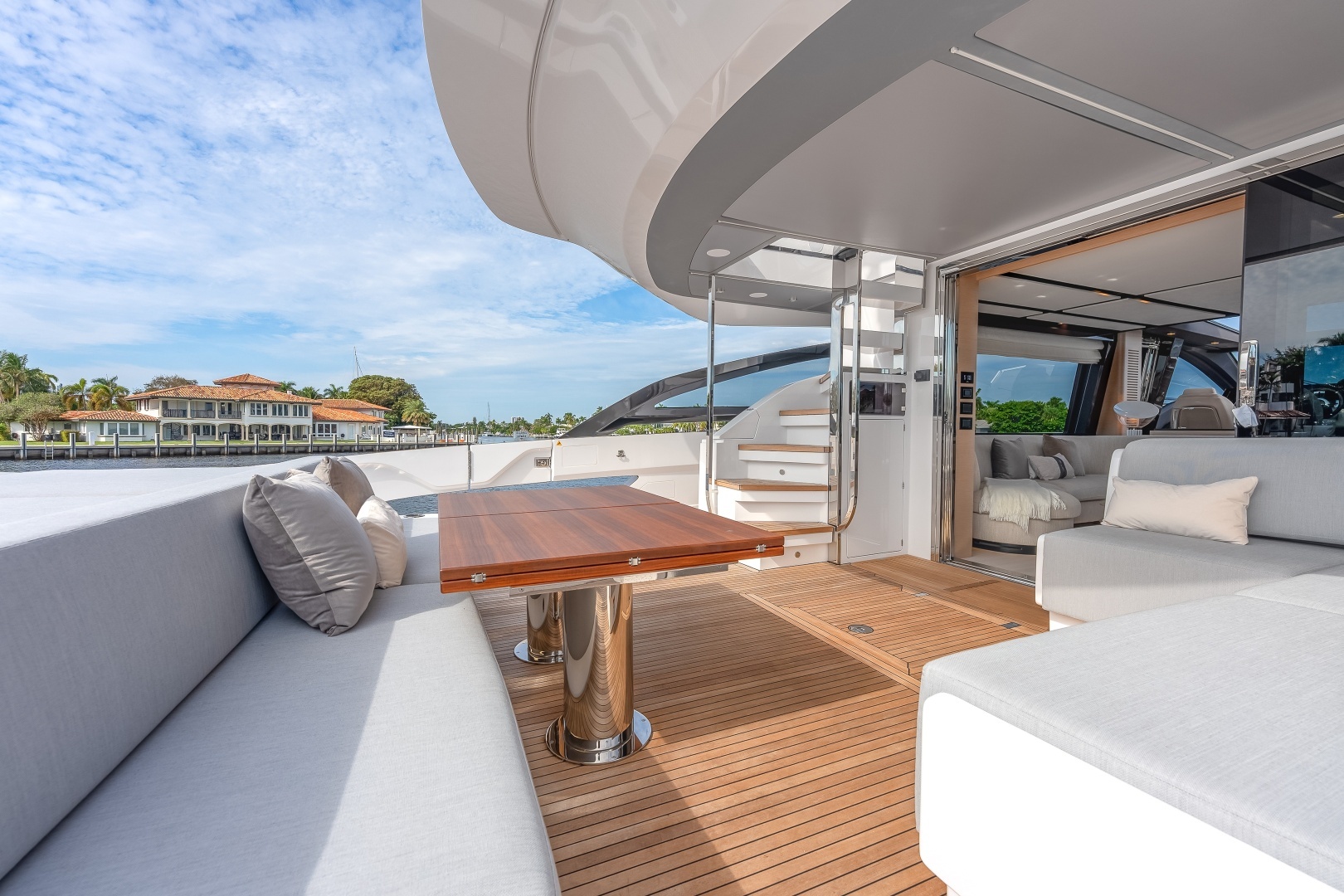 2024 Azimut S8 - Image 15