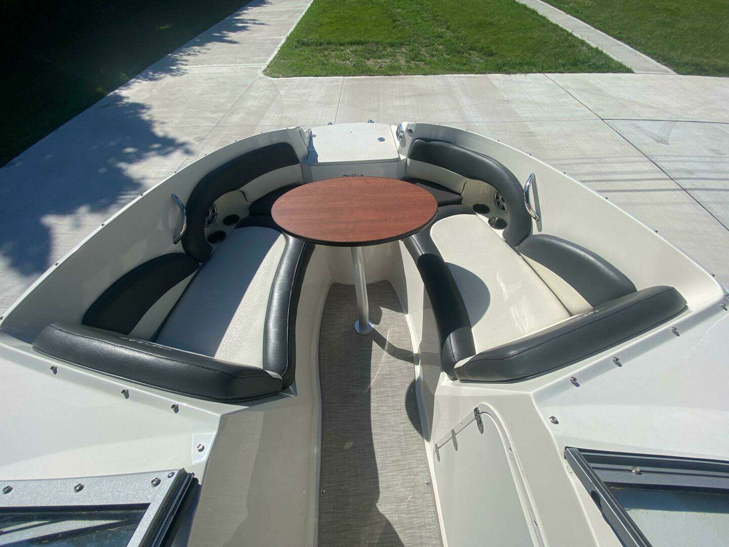 2017 Stingray 21 Stingray - Image 4
