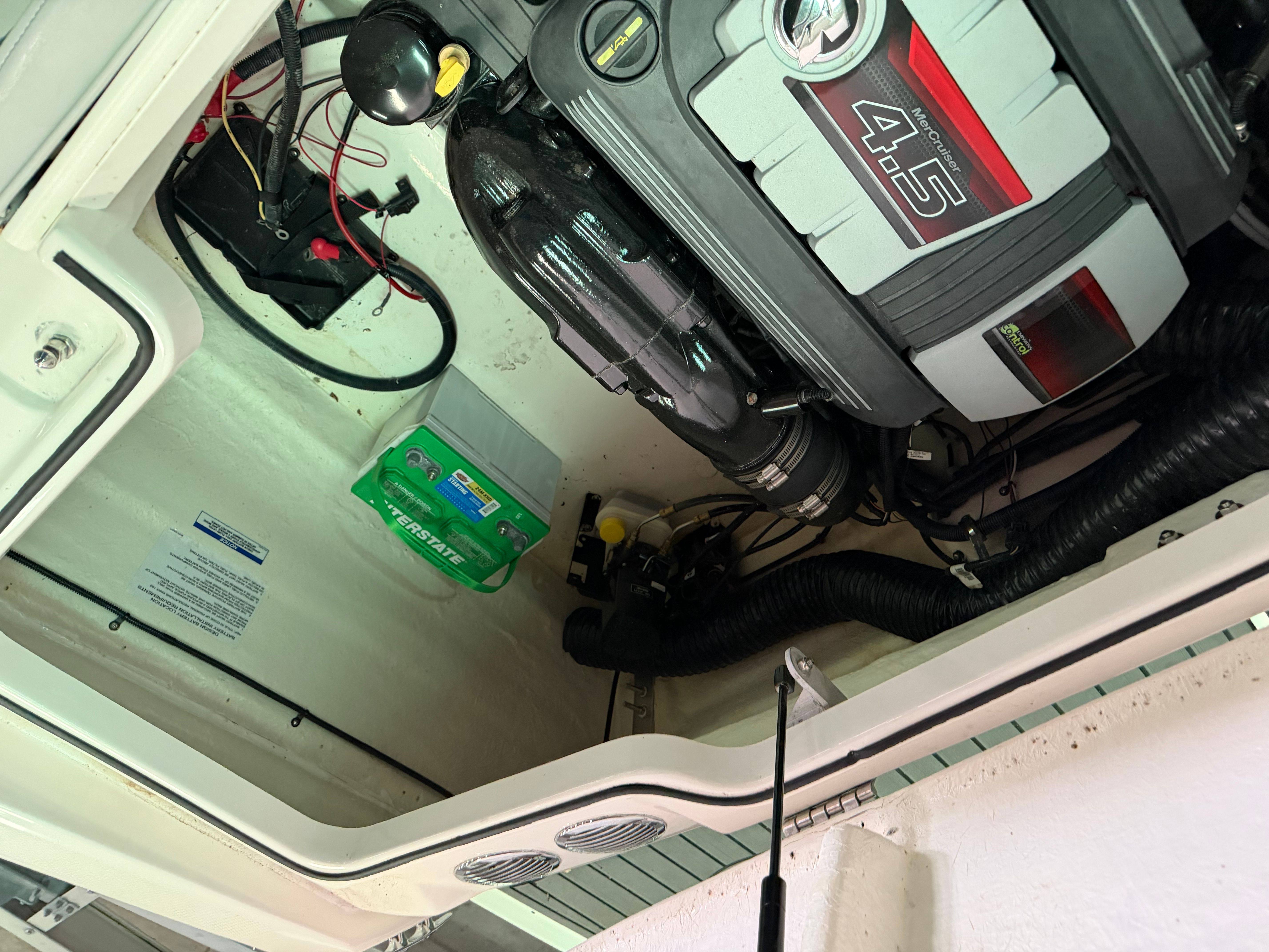 2023 Bayliner VR4 BOWRIDER - 13
