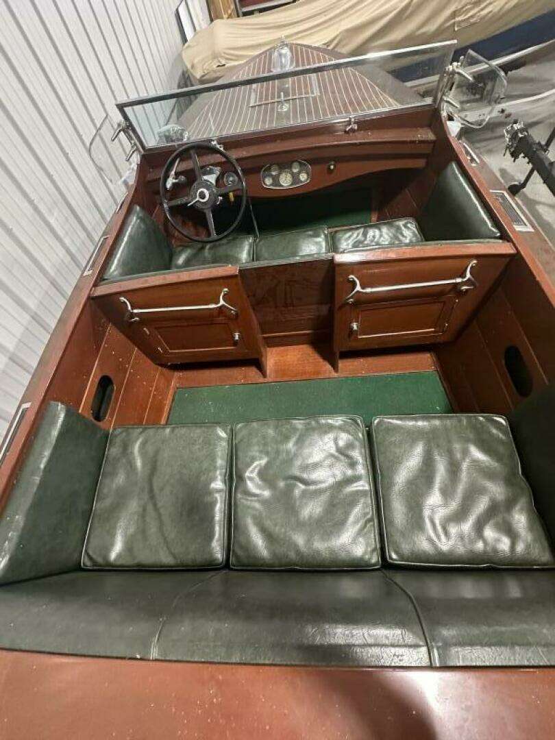 1930 Chris-Craft Custom Runabout - Image 10
