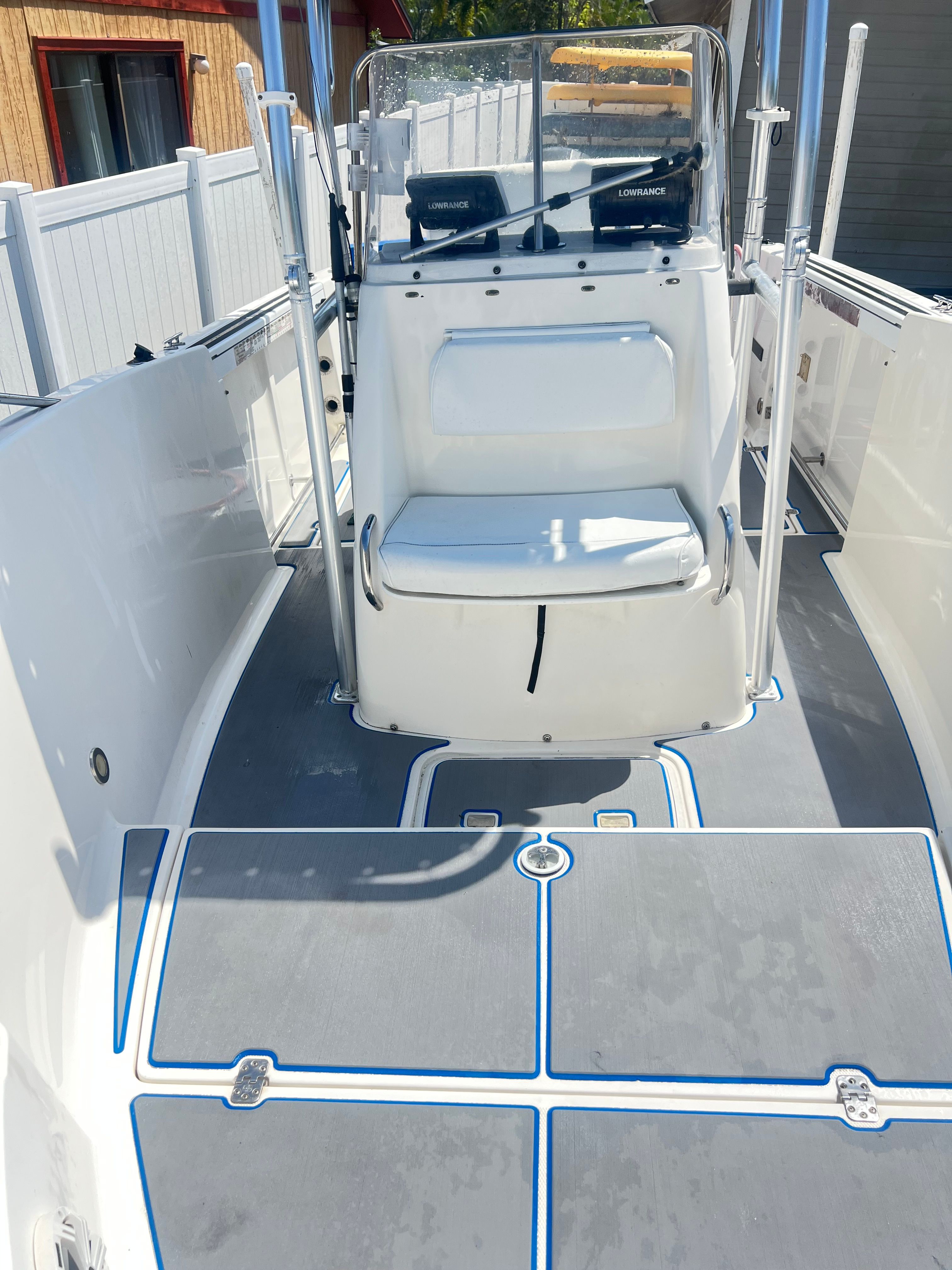 2003 Aquasport 203 Osprey - 11