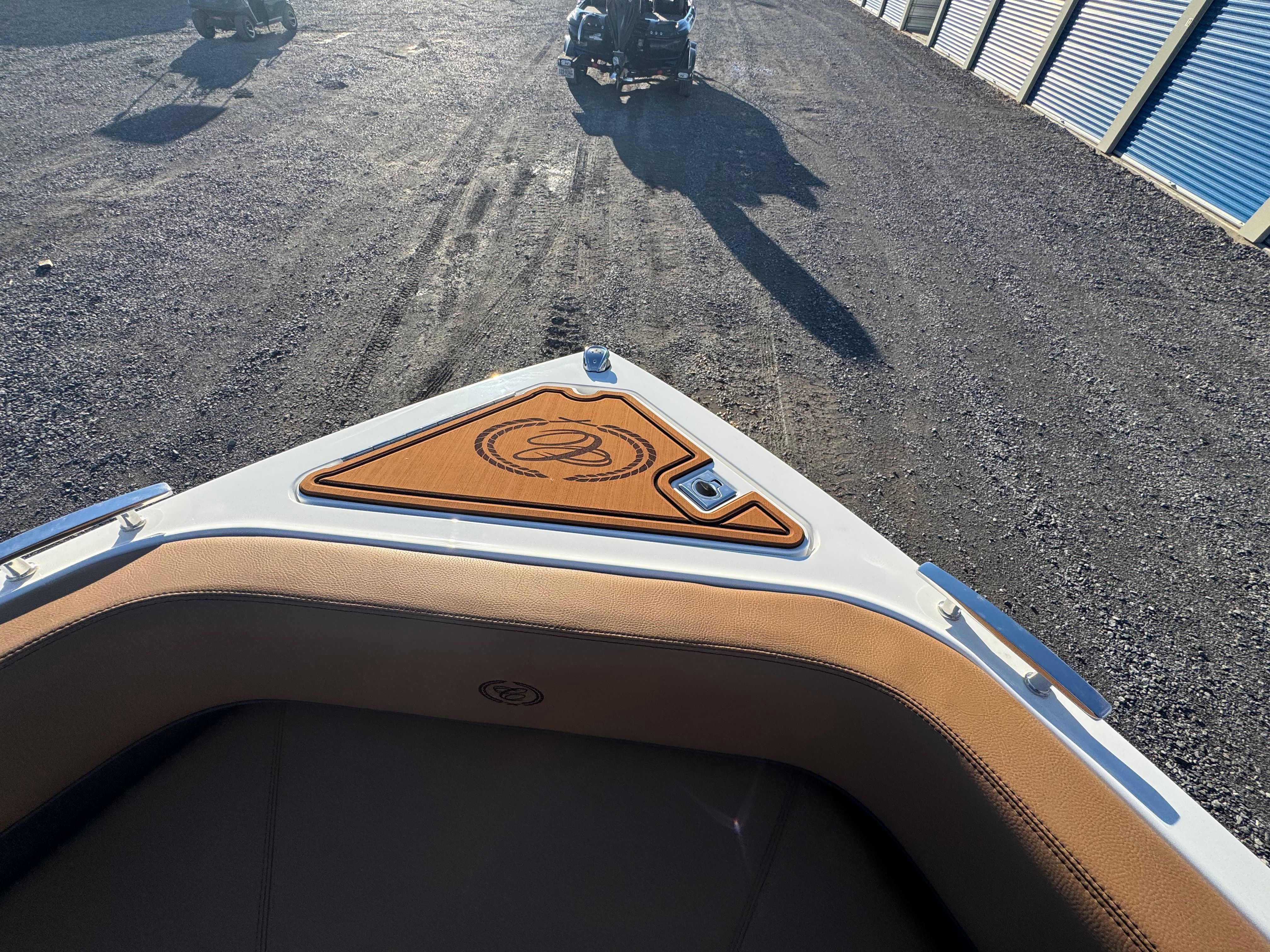 2026 Cobalt R8 Surf - 41
