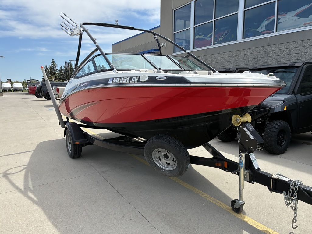 2013 Yamaha Boats AR192 - 4