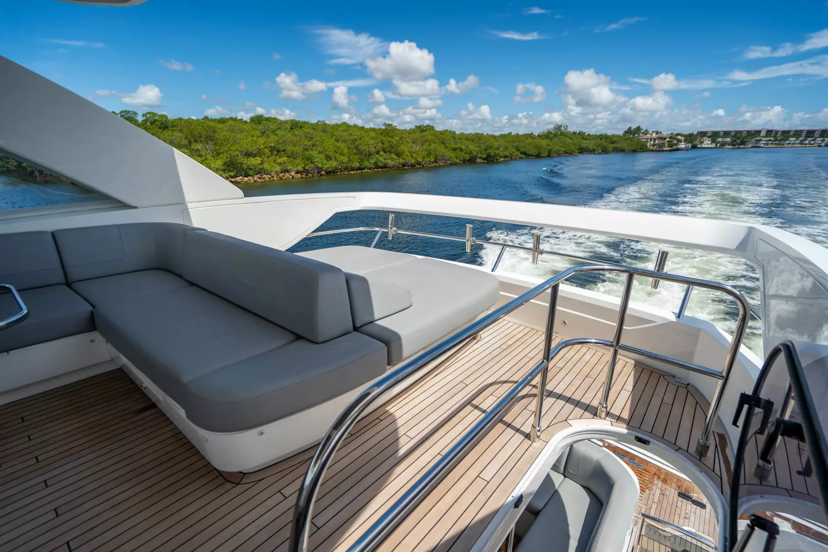 2018 Princess F62 - Image 52