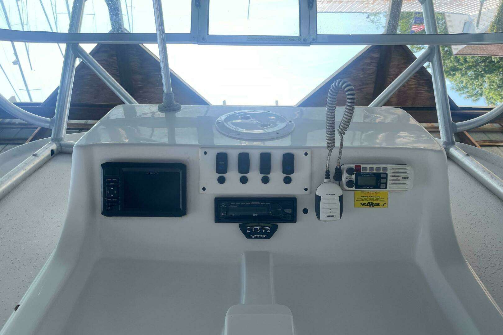 2005 Baha Cruisers 257 WAC - Image 10