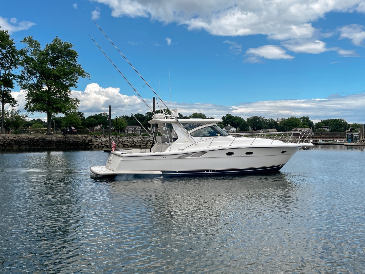 2004 Tiara Yachts 3800 Open - Image 12