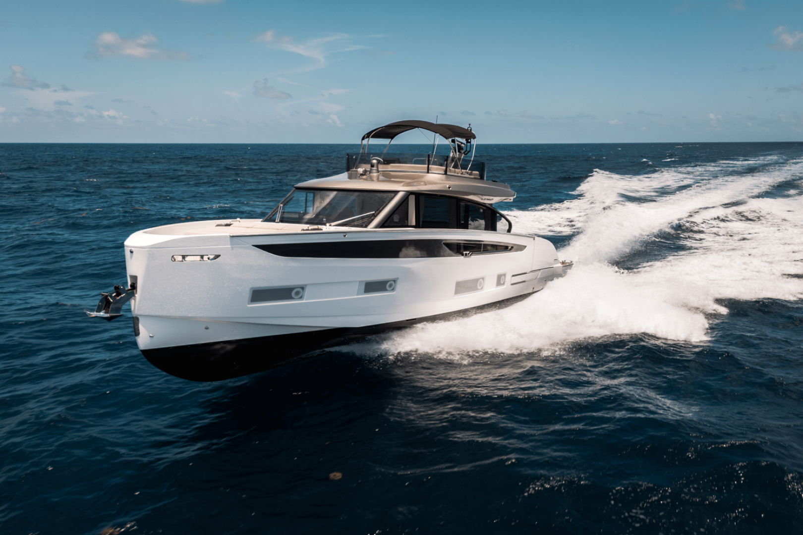 2025 Azimut Seadeck 6 - Image 2