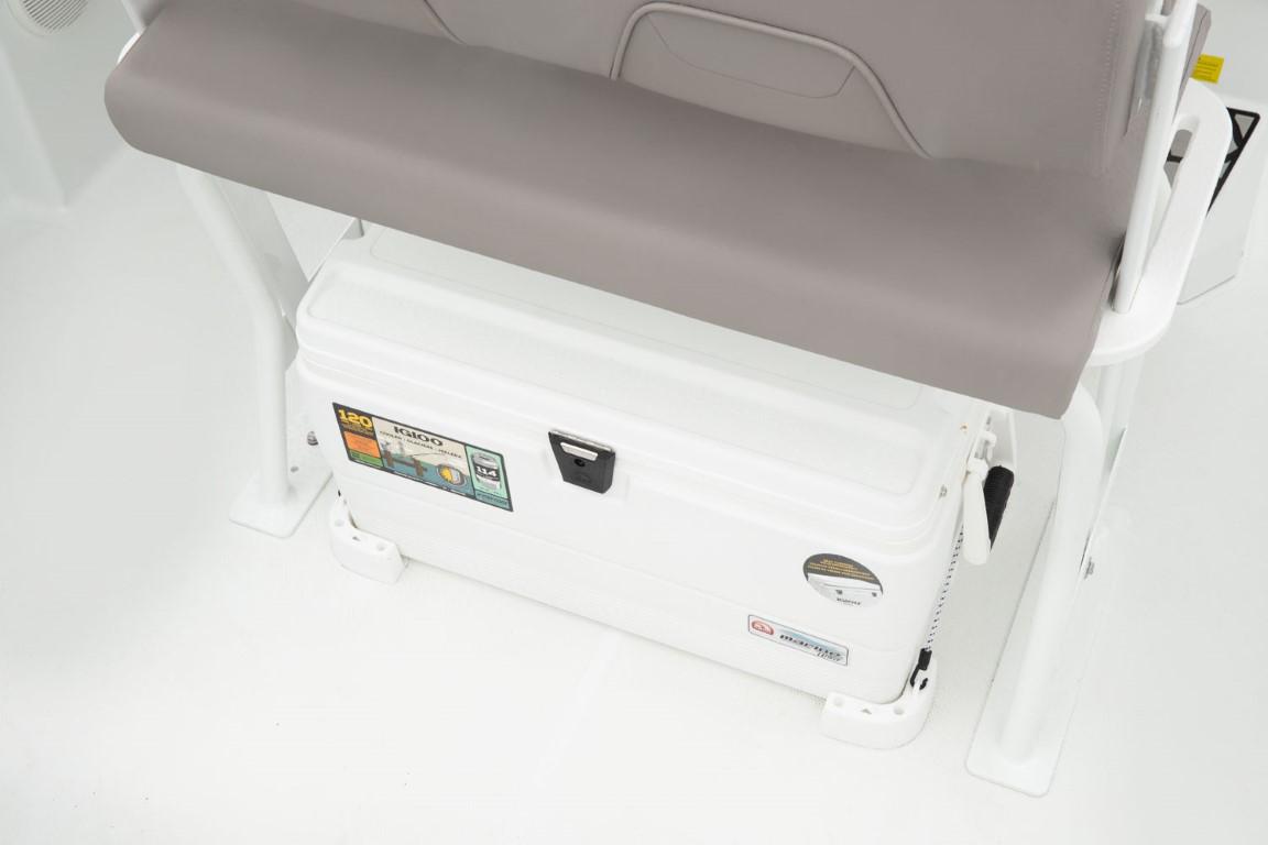 2025 Wellcraft 202 Fisherman boat seat with integrated storage compartment.