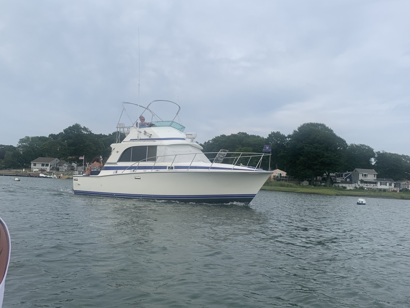 1985 Bertram Flybridge Cruiser - Image 4