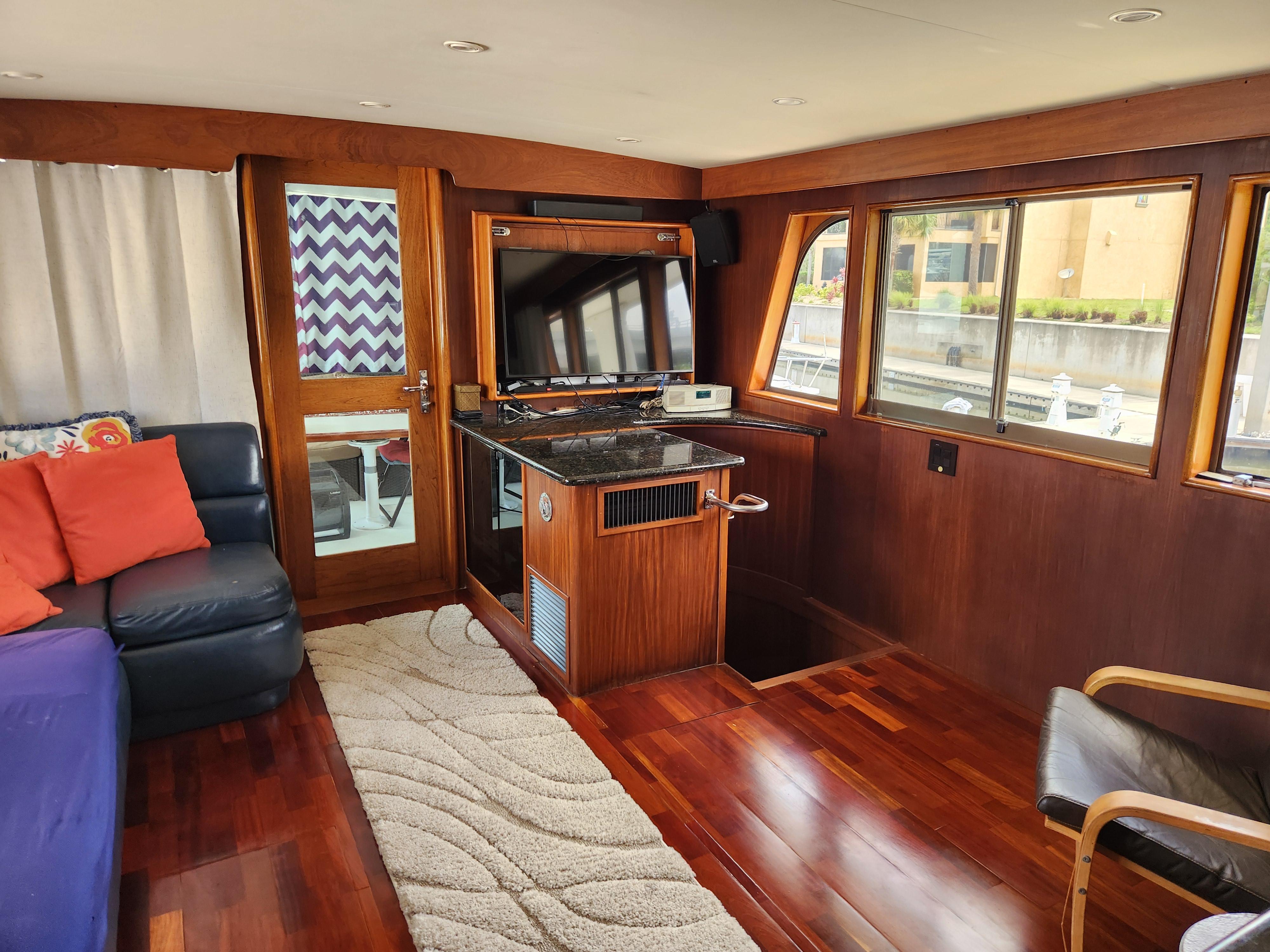 1979 Hatteras 58 Long Range Cruiser - 78