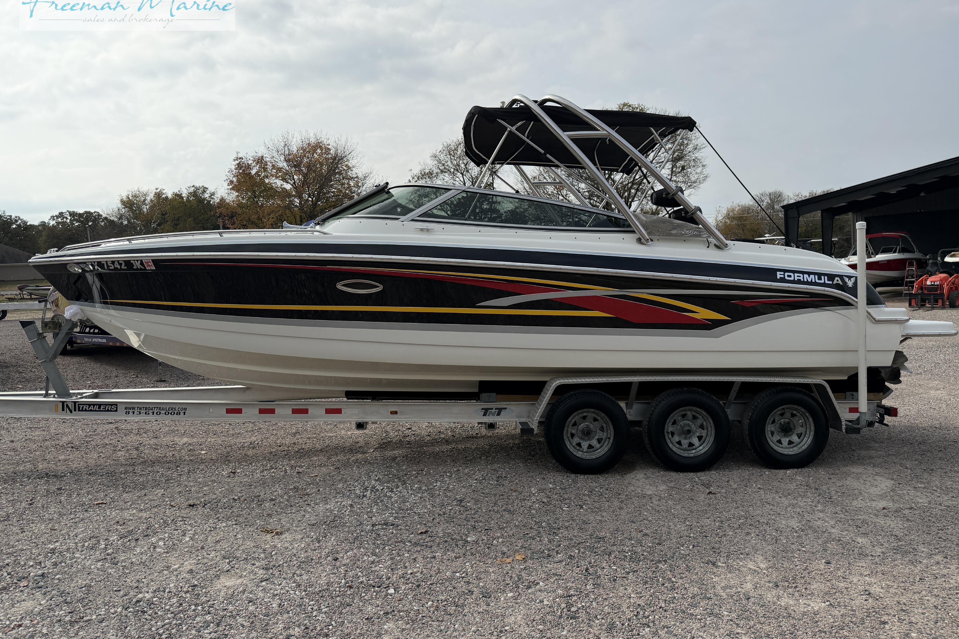 2006 Formula 260 Bowrider
