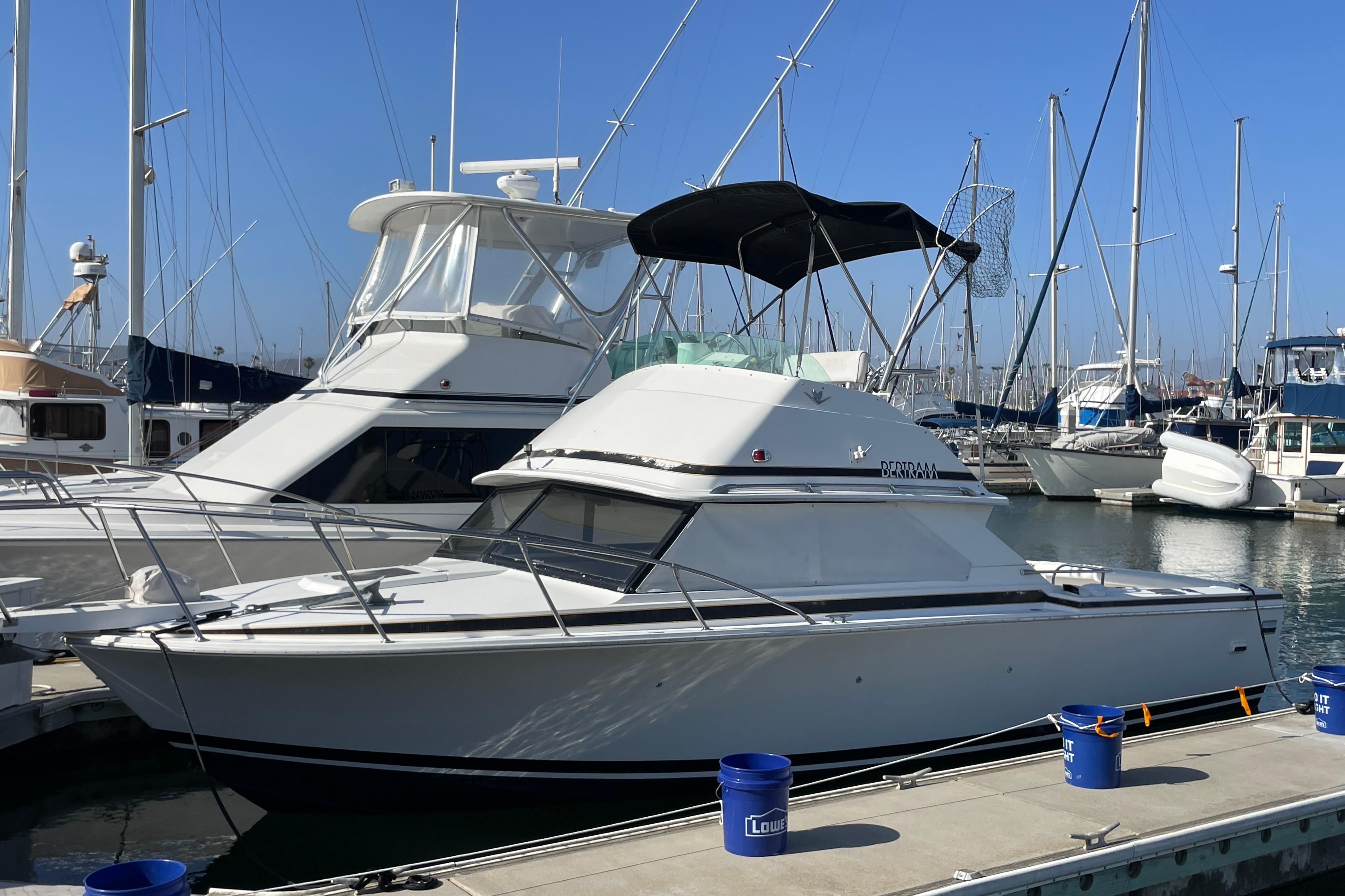 1987 Bertram 28 Sport Fisherman