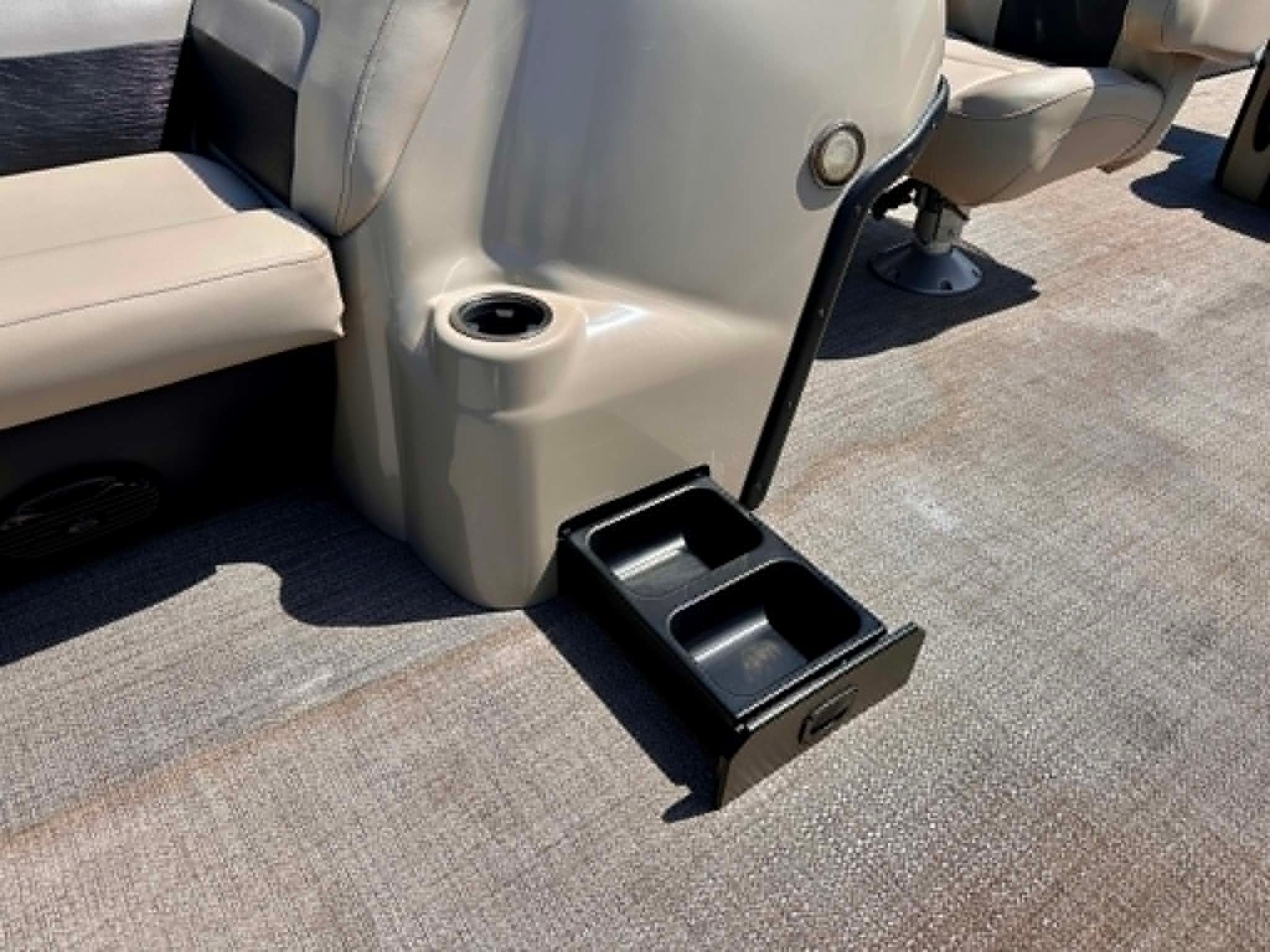 2020 Barletta Cabrio 22UC - 15