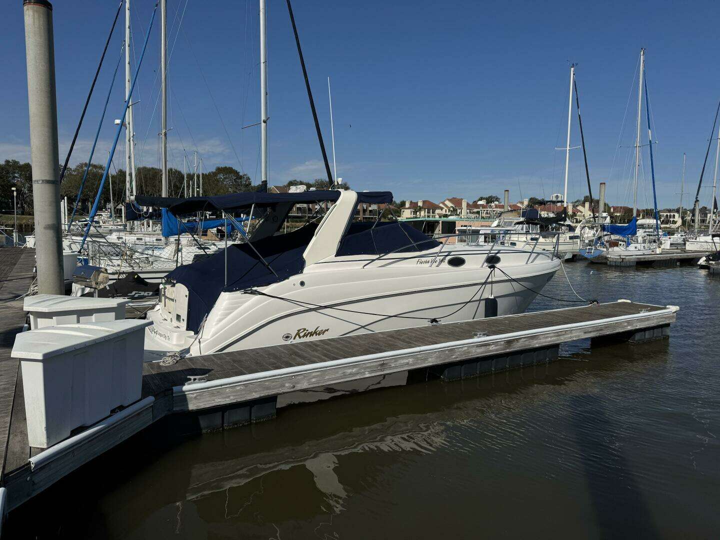 2002 Rinker 342 Fiesta Vee - Image 5