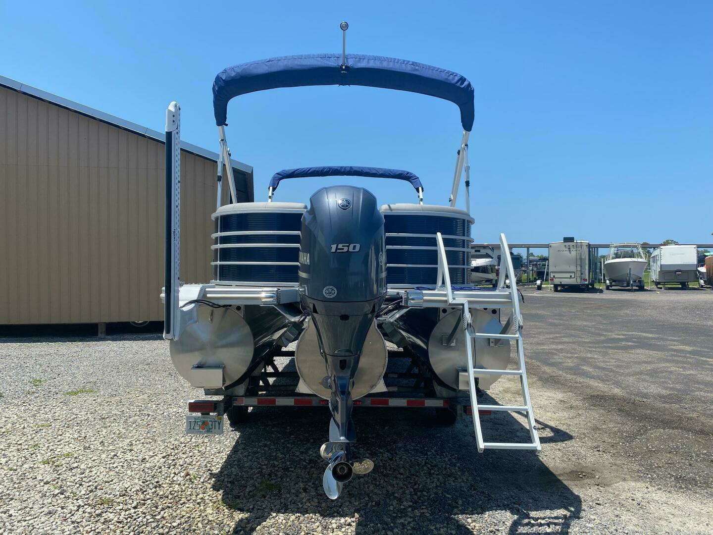 2022 Bennington 22LSR - Image 3