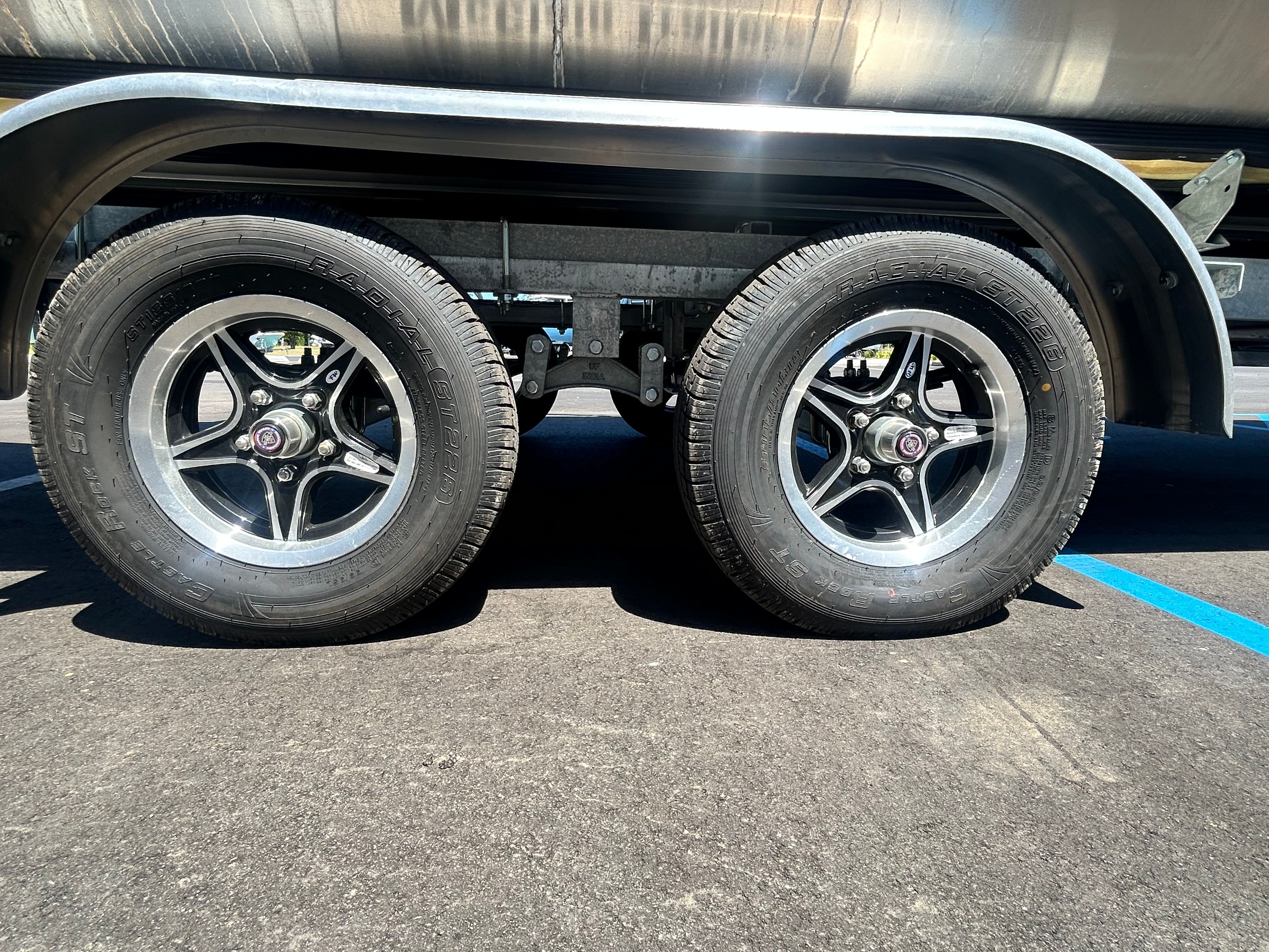 2025 Tahoe SPT FNC23T - 8