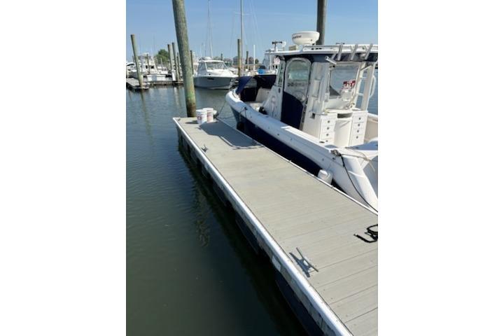 2007 Everglades 290 Pilot - 2