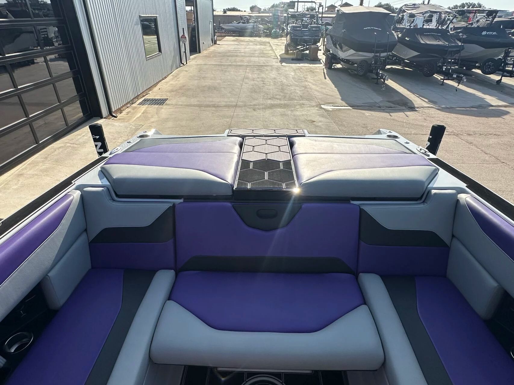 2023 ATX Surf Boats 24 Type-S - 18