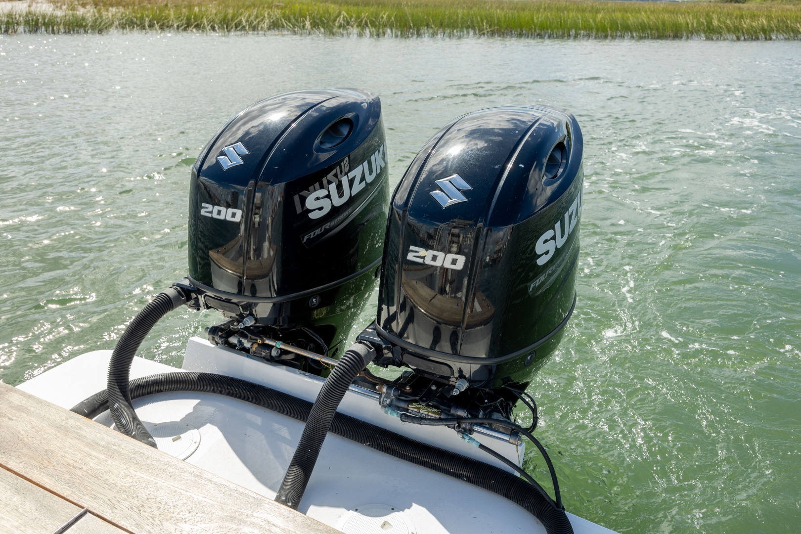 2005 Custom Carolina 26 Tideline Express - Image 4