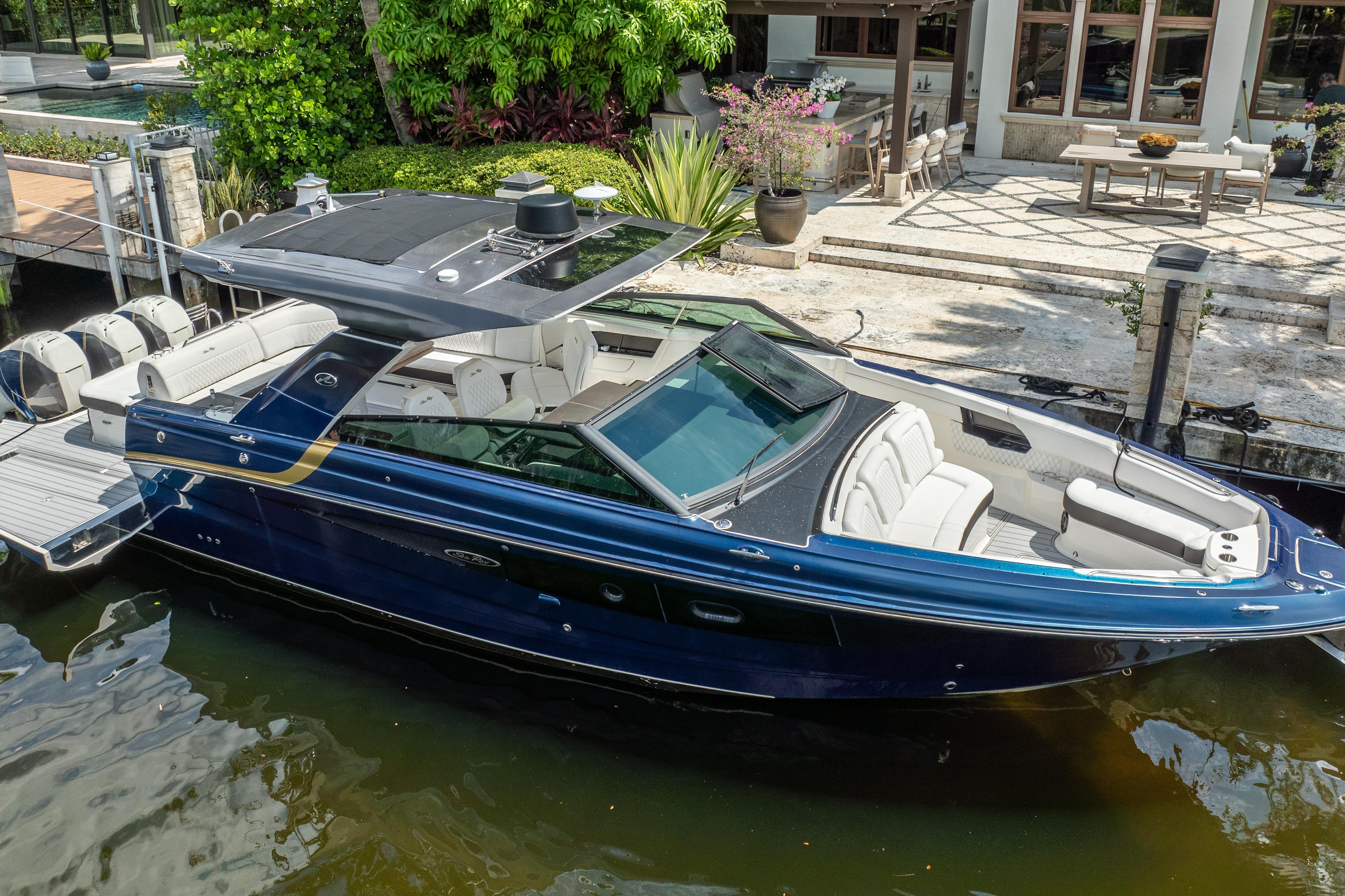 2019 Sea Ray SLX 400 Outboard