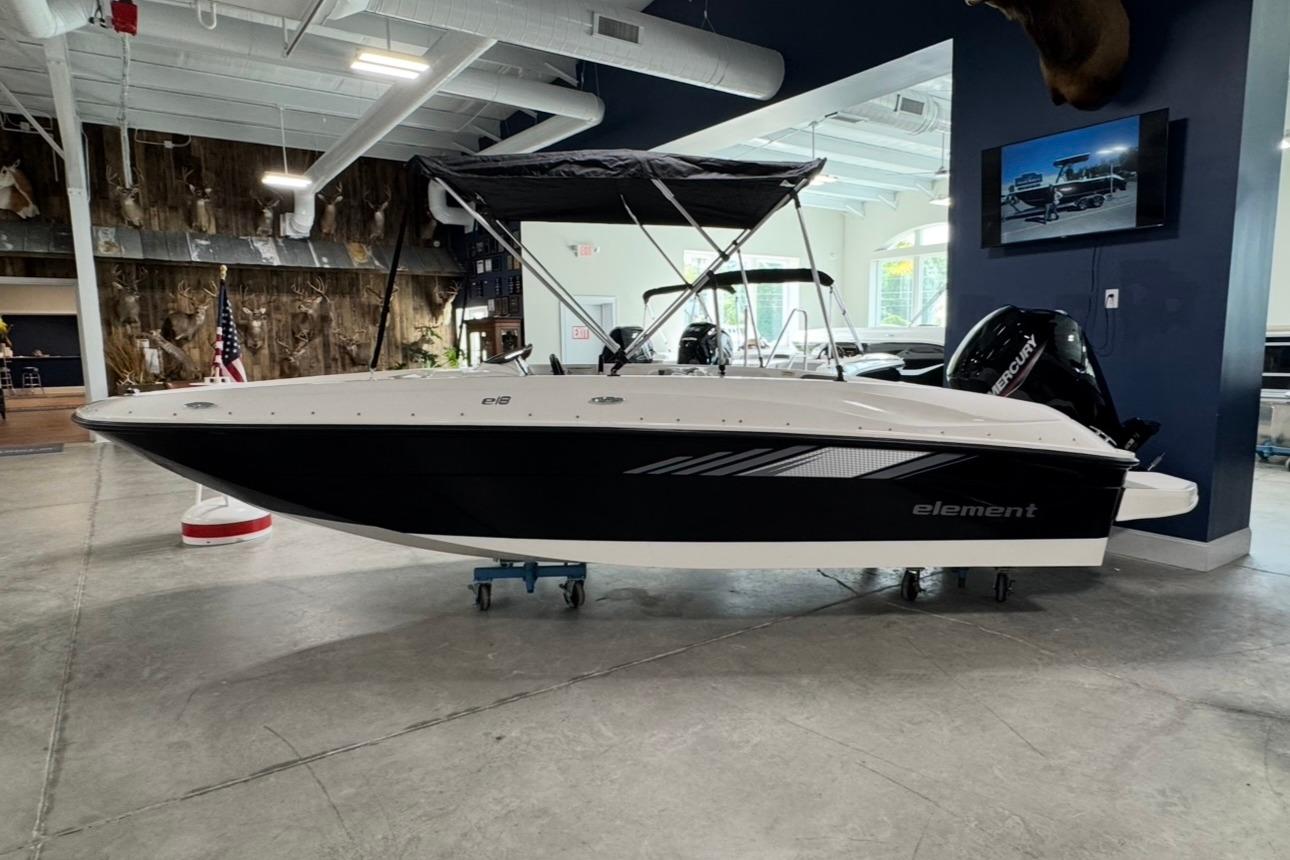 2026 Bayliner Element E18