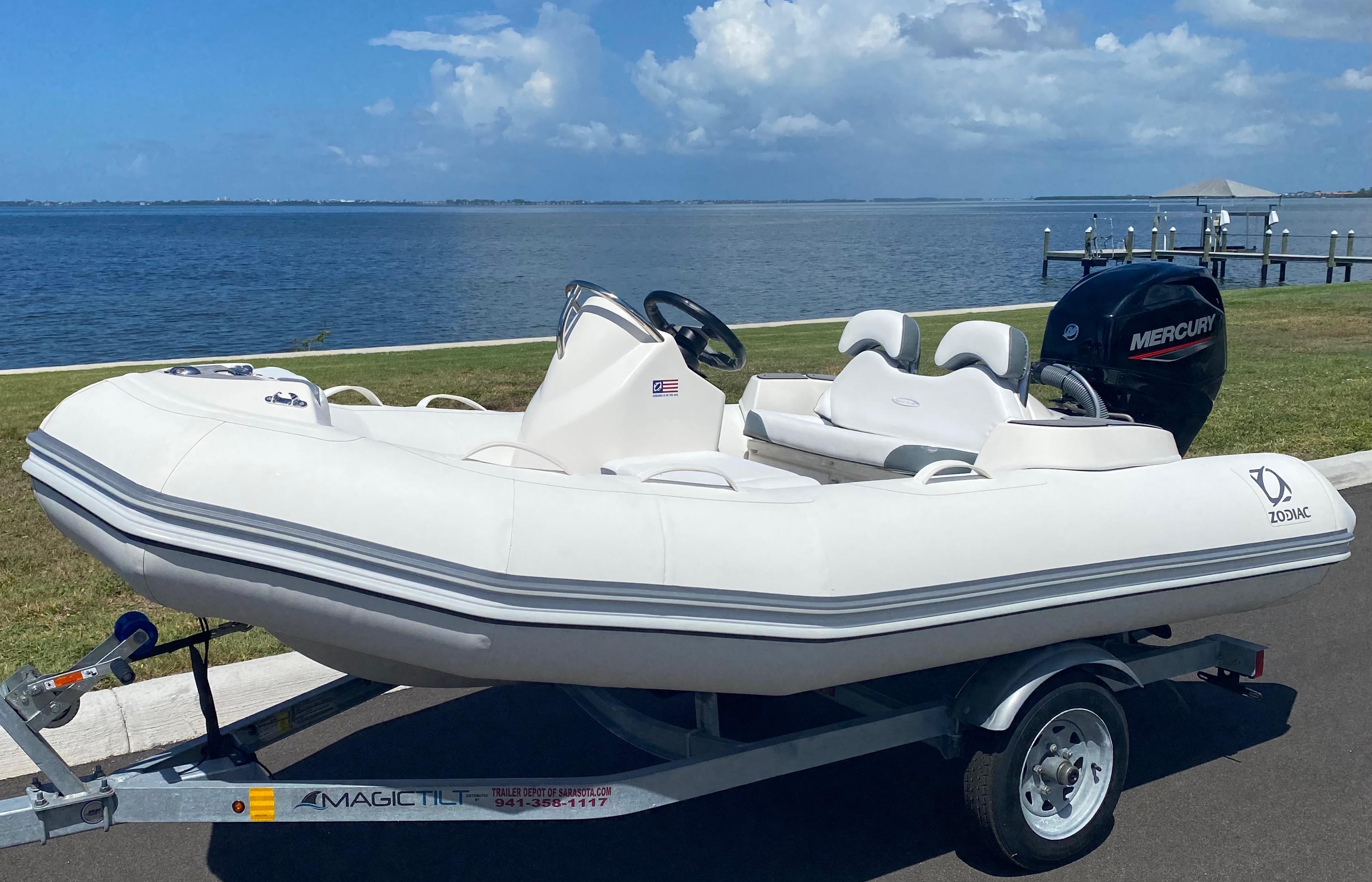 2024 Zodiac Yachtline 360