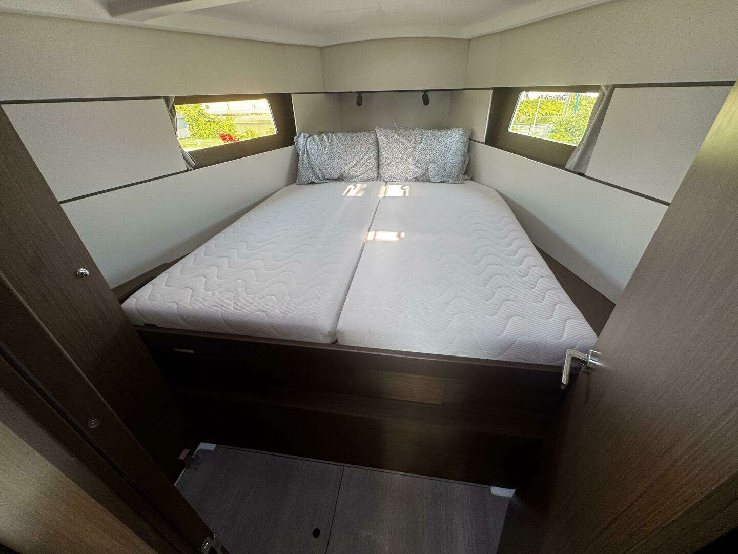 2023 Beneteau Oceanis 38.1 - Image 39