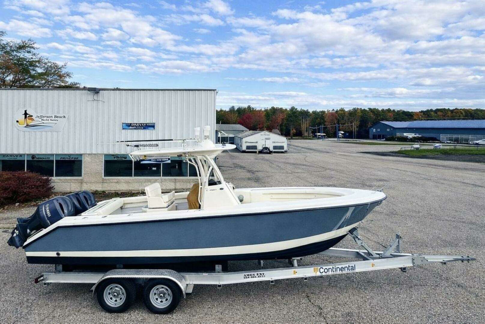 2017 Pursuit C 260 Center Console - Image 8