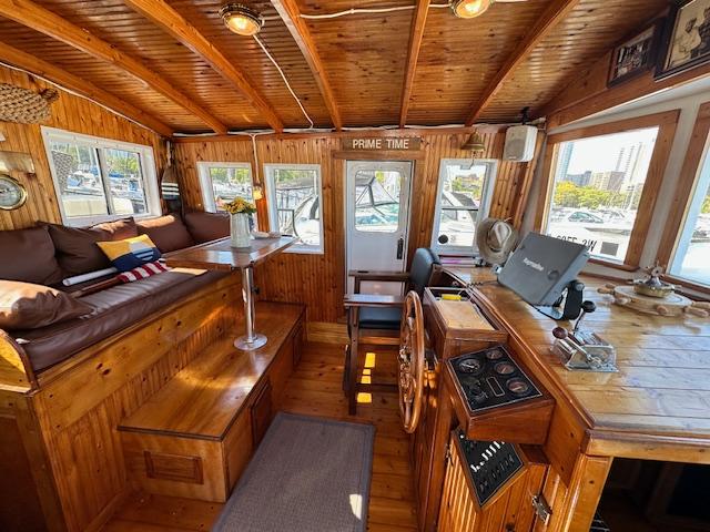 2004 Diesel Duck 38 Trawler - 21