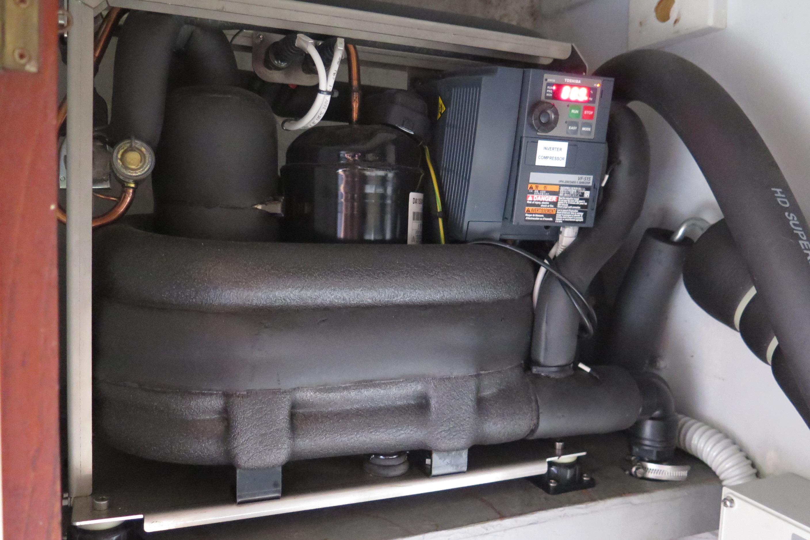 1996 Simpson Inspiration appliance with visible internal components and wiring.