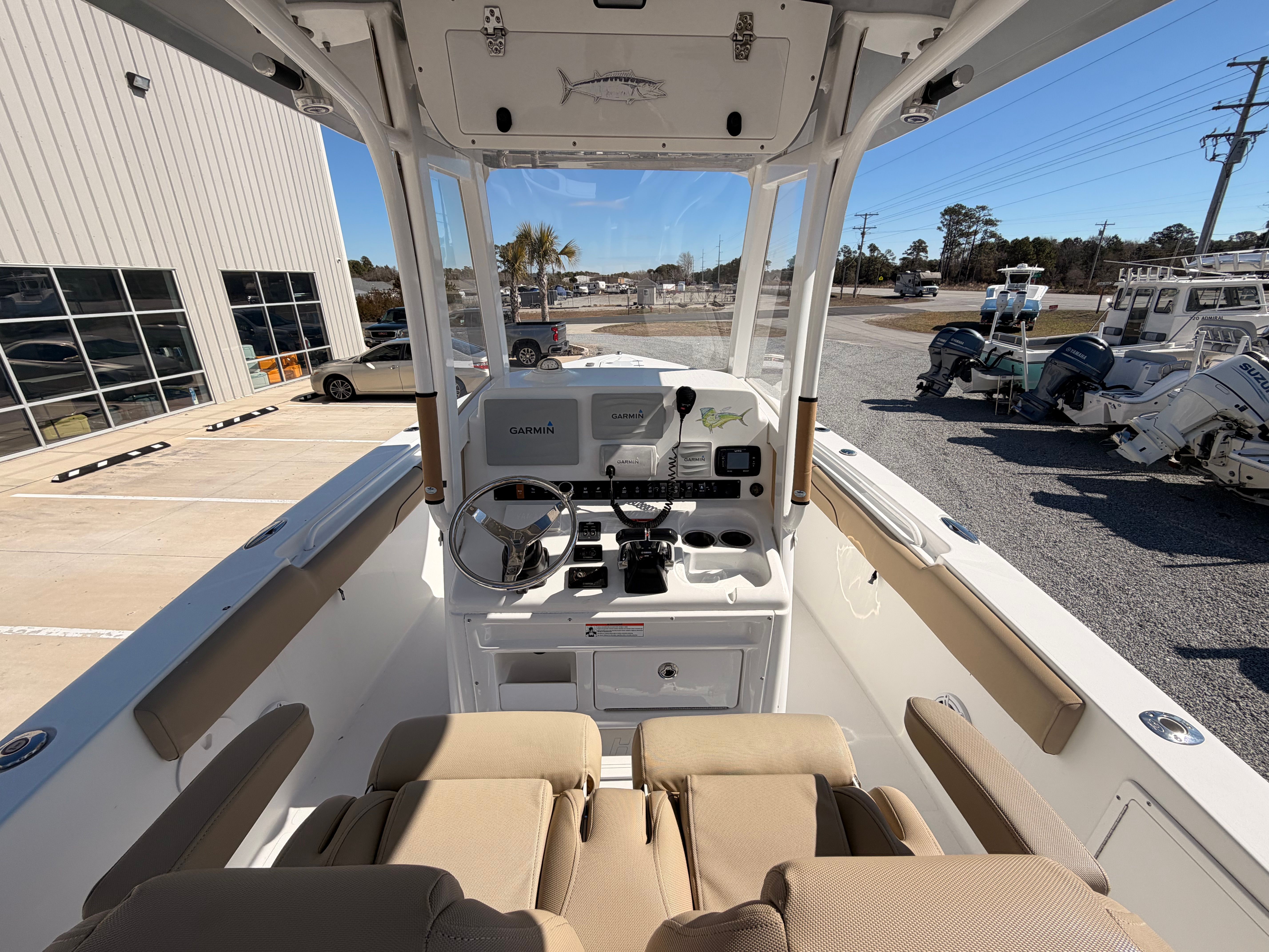 2016 Sea Hunt Gamefish 27 - 10