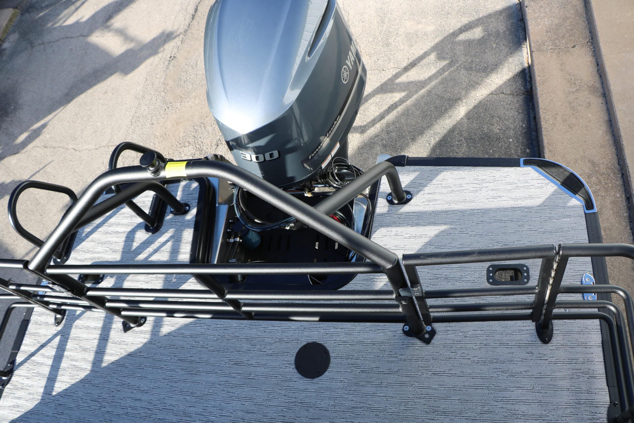 2026 Sylvan L3 DLZ Platinum Edition Tri Toon - 35