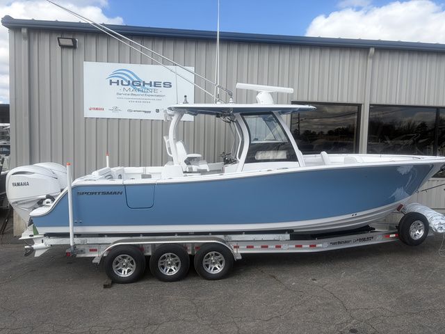2026 Sportsman Open 302 Center Console