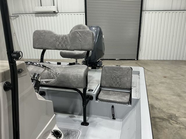 2026 G3 Bay 21 GX - 18