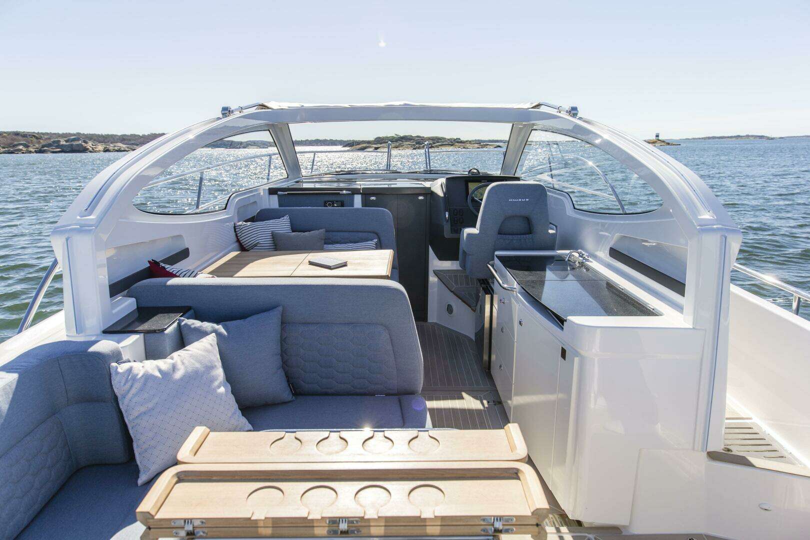 2026 Nimbus 305 Drophead - Image 16