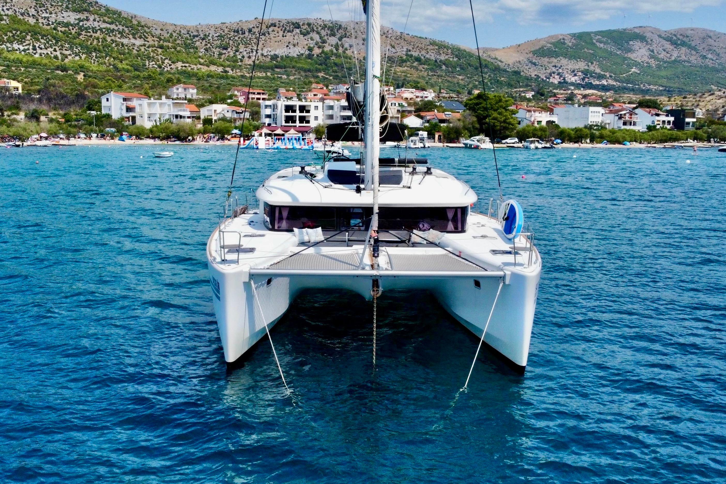 2017 Lagoon 450 F