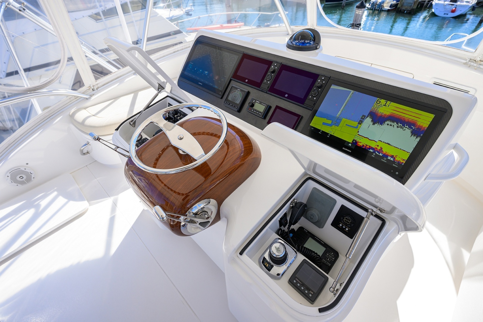 2015 Viking 42 Convertible - Image 24