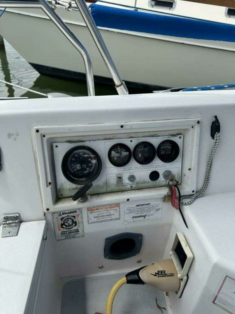 1992 Catalina — - Image 10