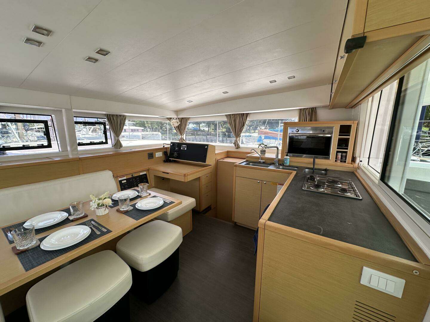 2016 Lagoon 400 S2 - Image 43