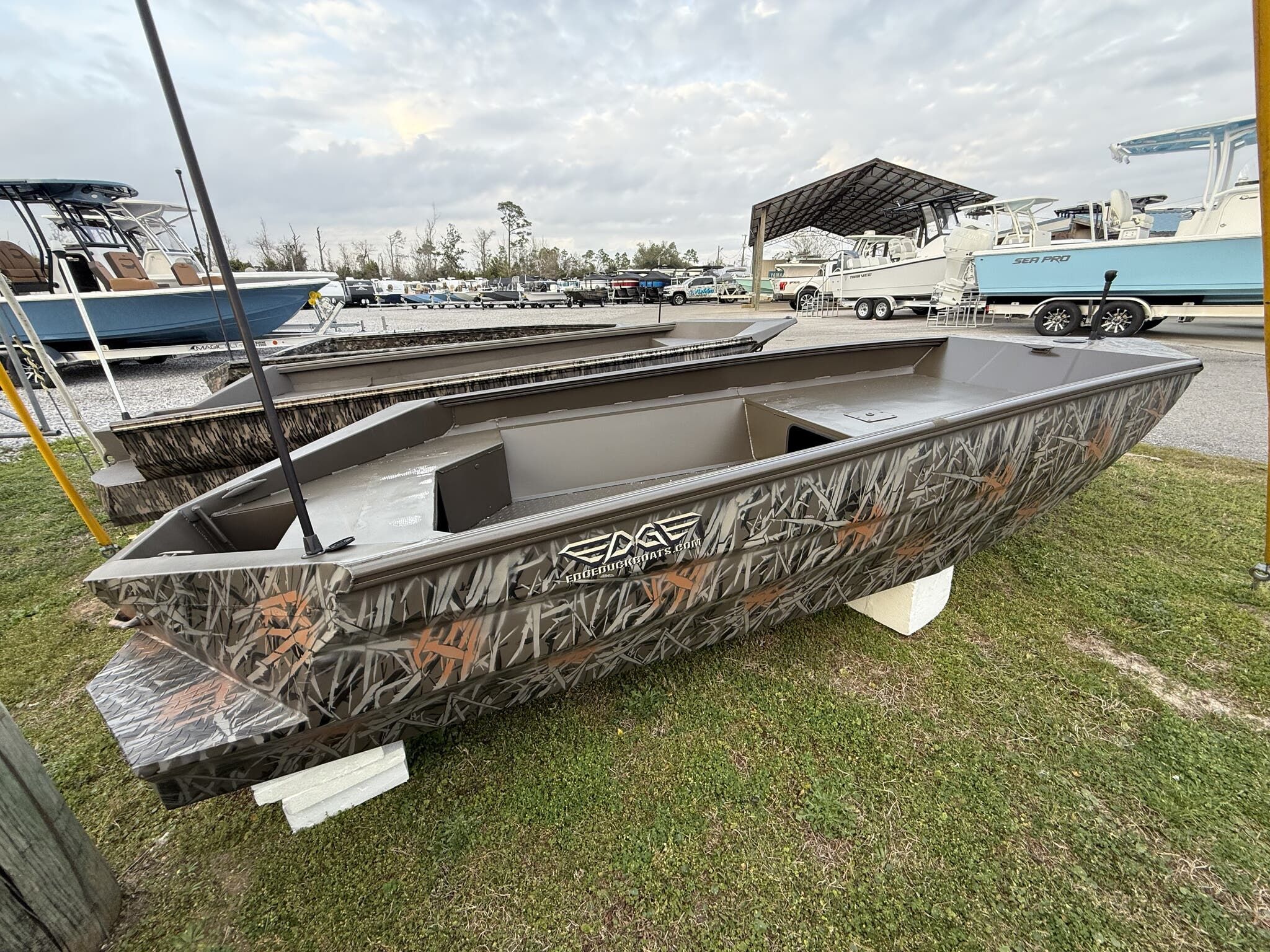 2026 Edge Duck Boats Sportsman 553DB - 2