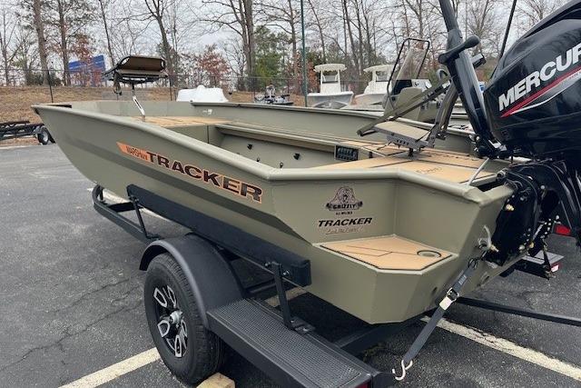 2026 Tracker Grizzly 1756 T Marsh