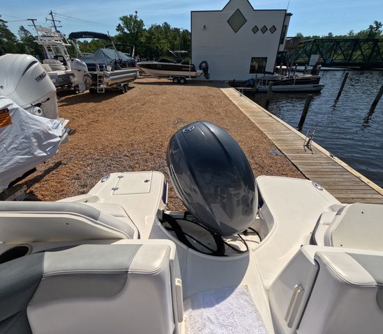 2021 Chaparral 230 Suncoast - 8
