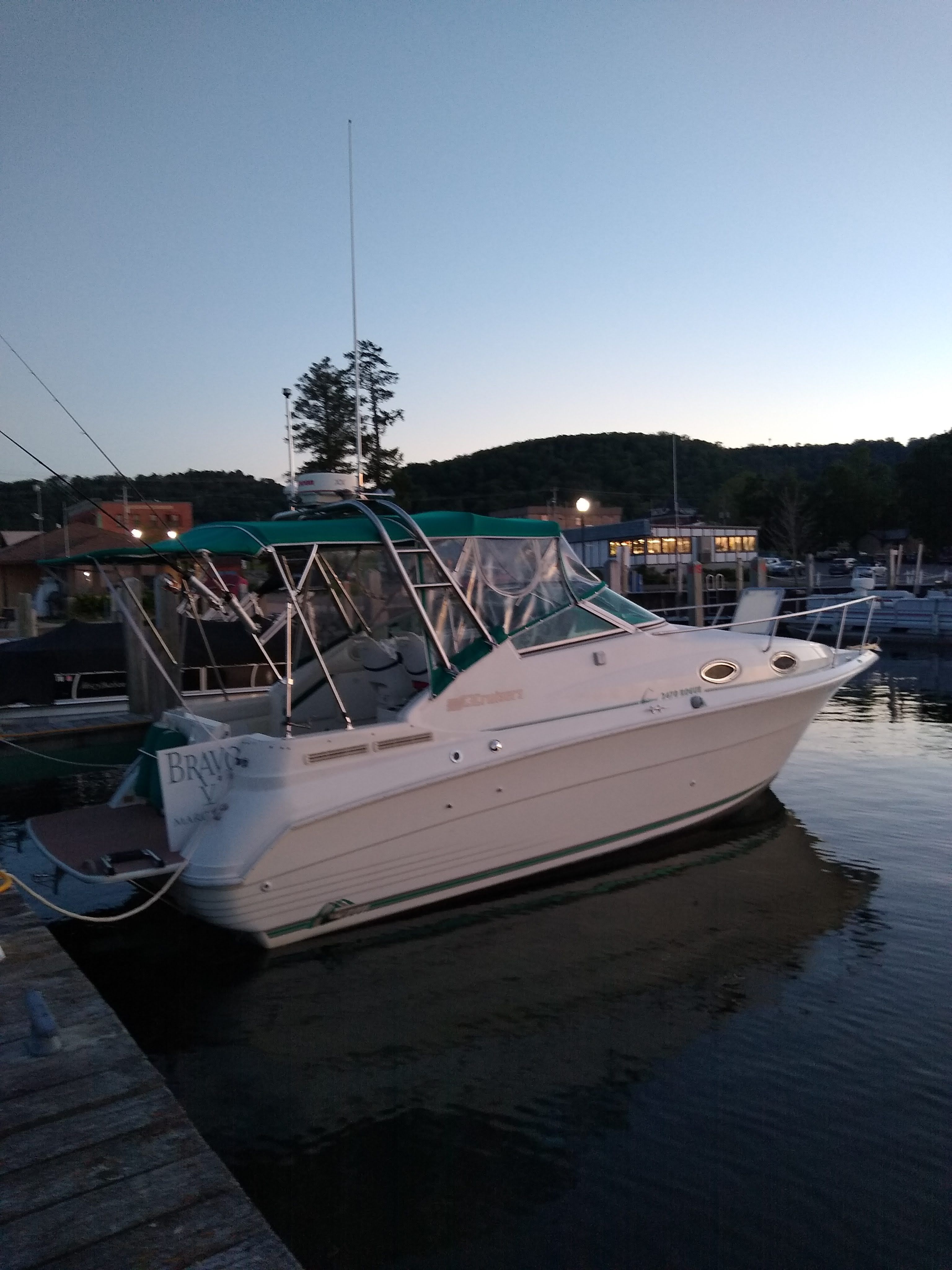 1995 Cruisers Rogue 2470 - 12