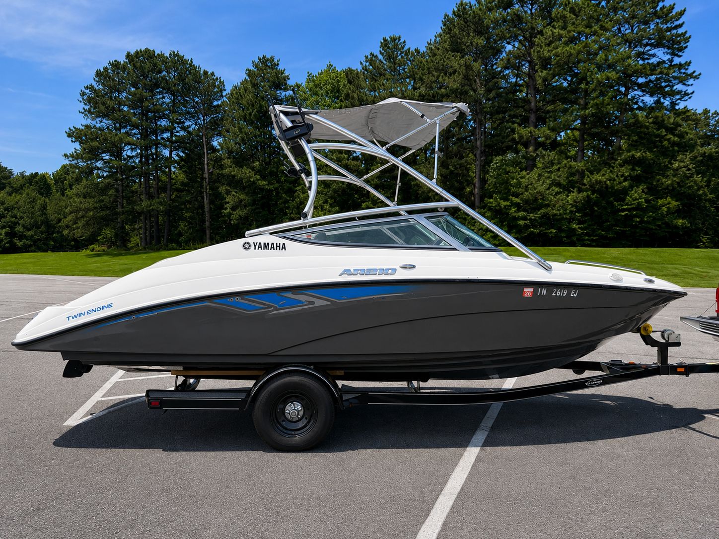 2015 Yamaha Boats AR210 - 6